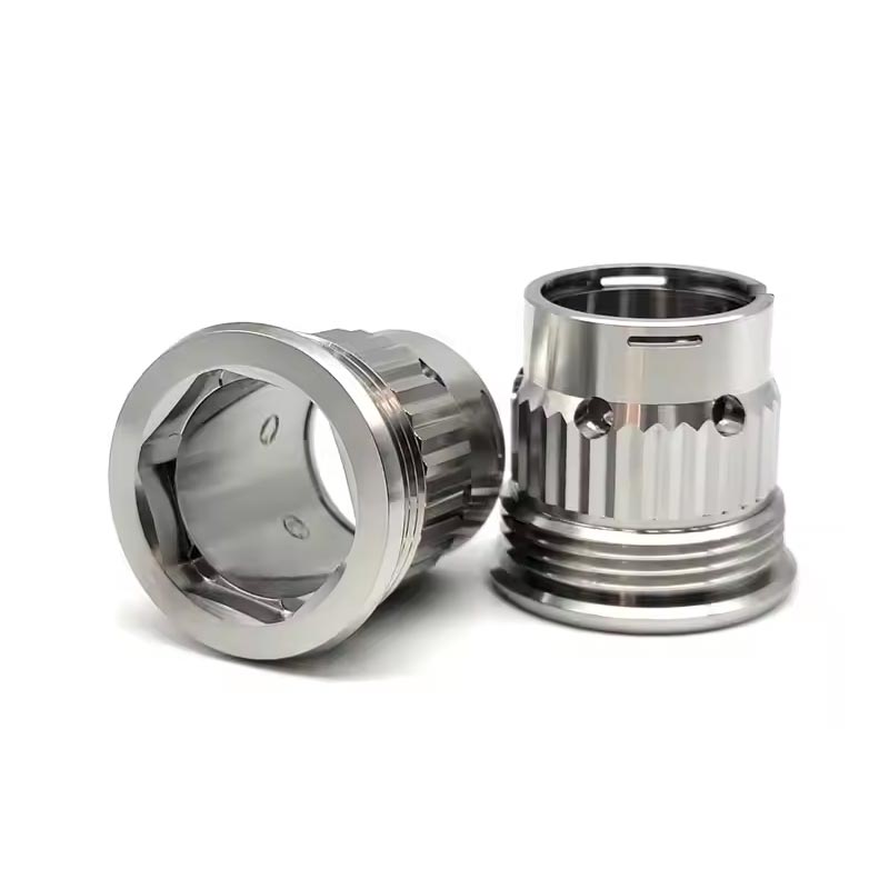 Điều gì làm cho việc gia công CNC tùy chỉnh trở thành tương lai của ngành sản xuất chính xác?